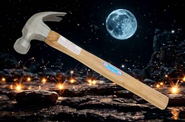 Taparia Claw Hammer with Handle